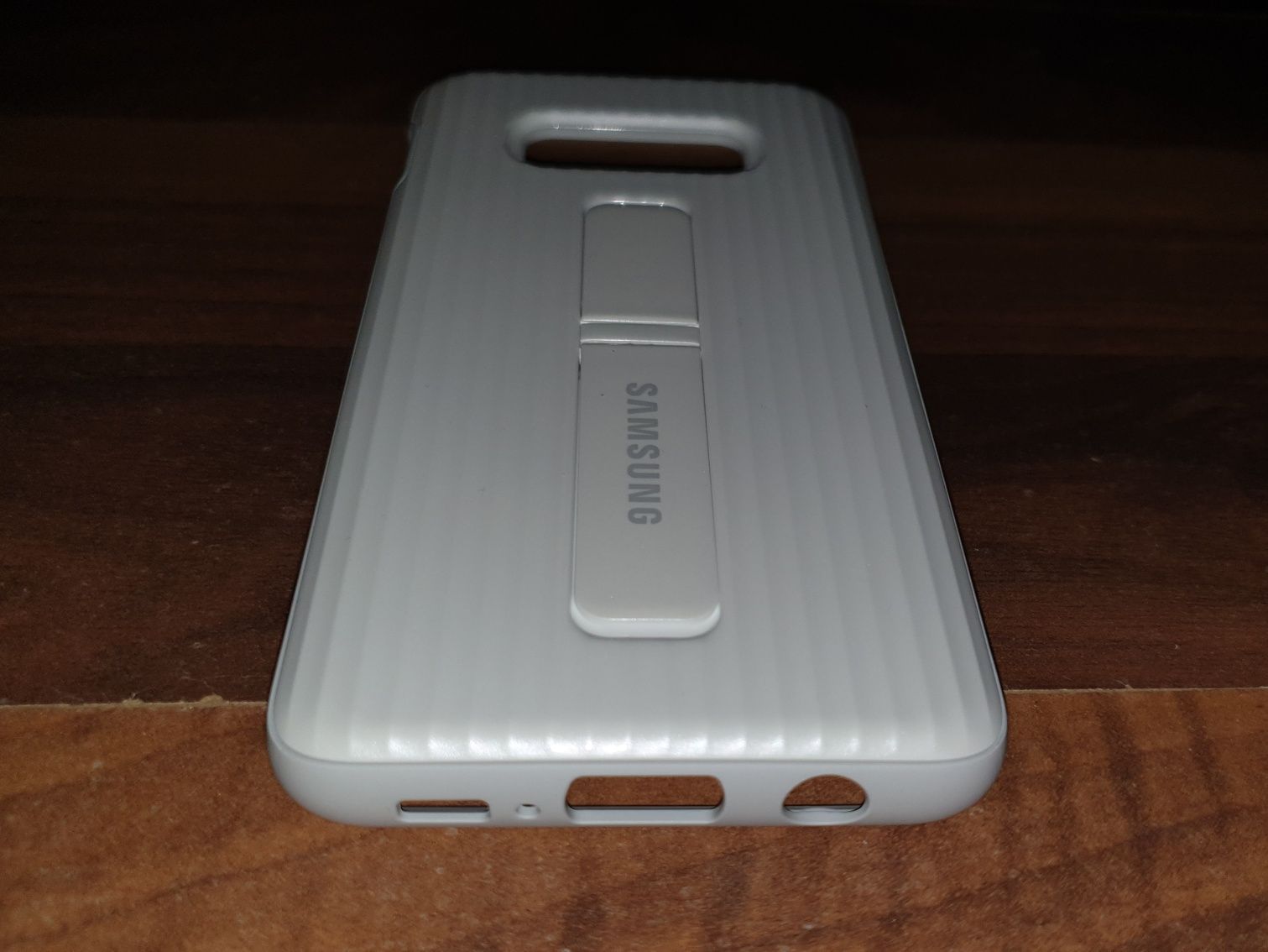 Husa antisoc originala Samsung Protective Standing Cover S10e G970