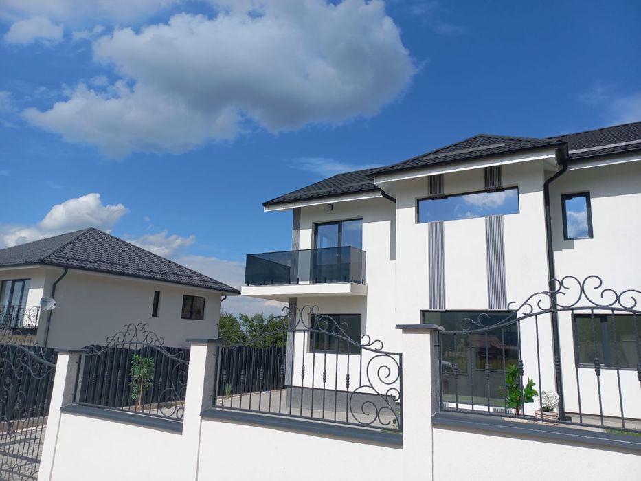 Balustrada de sticla