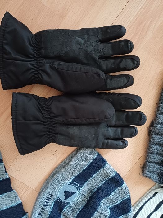 Детски шапки, ръкавици