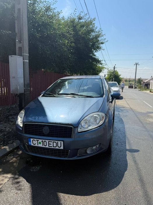 Vând Fiat linea mașina a fost de munca
