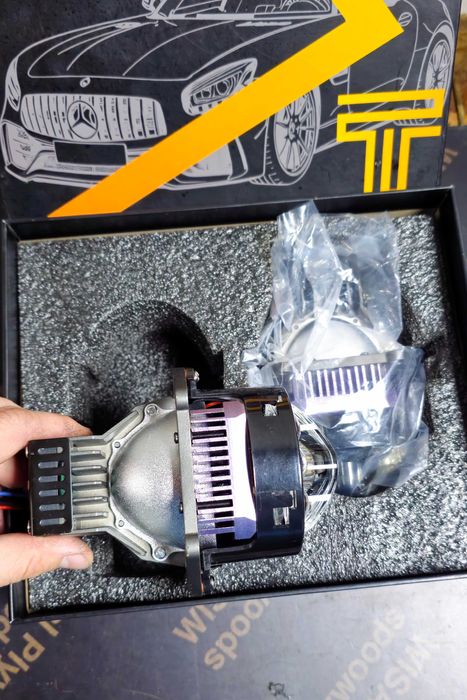 Линзы для автомобиля 3.0 дюйма