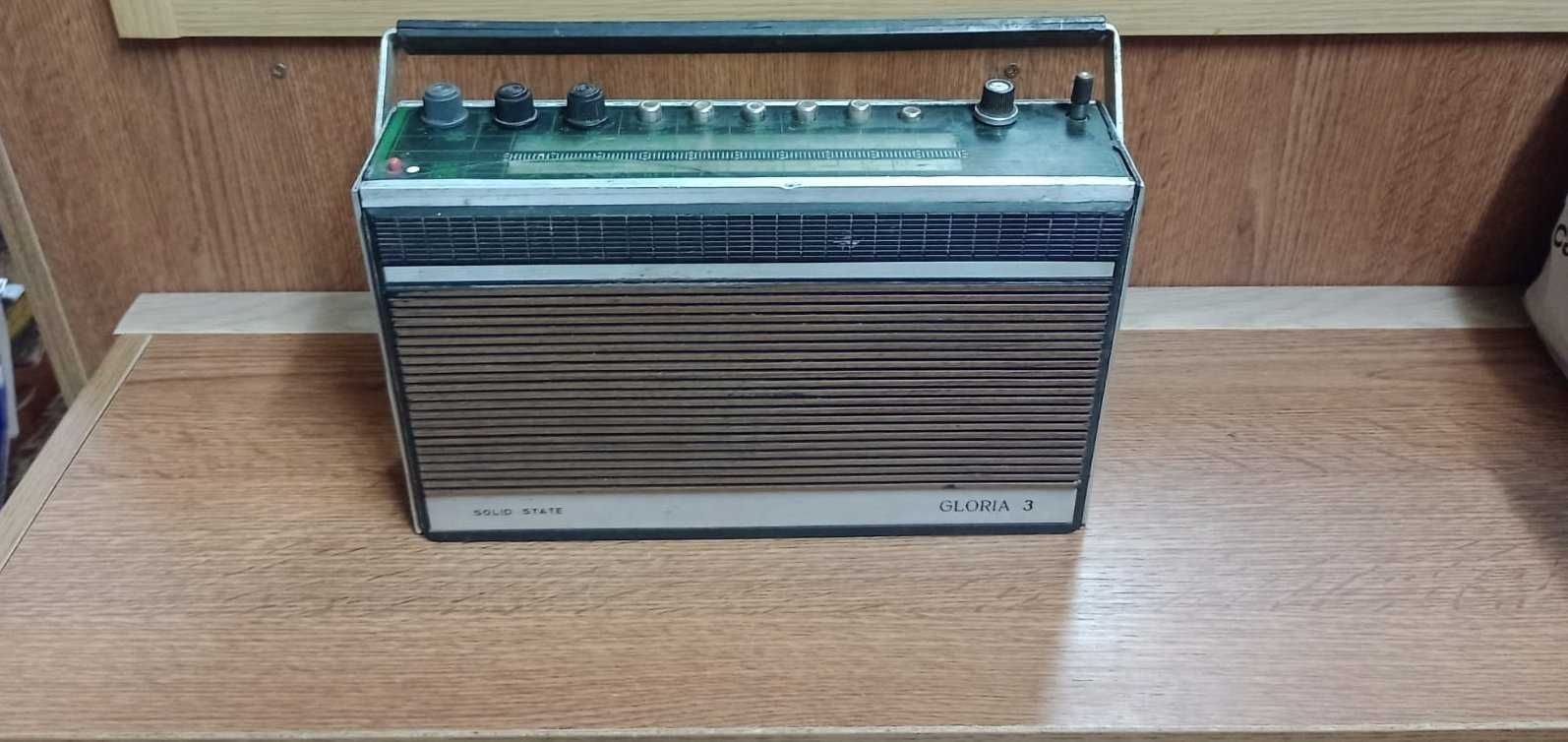 Radio vechi colectie Electronica Gloria Wealth VEF2221 Philips Sony