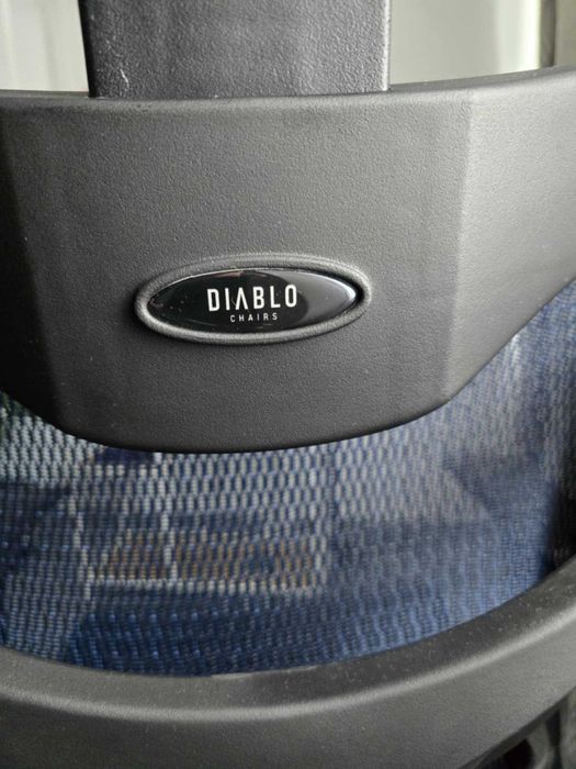 Scaun Ergonomic pentru birou/gaming Diablo V-Commander