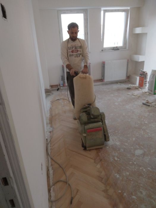 Parchet masiv stratificat laminat