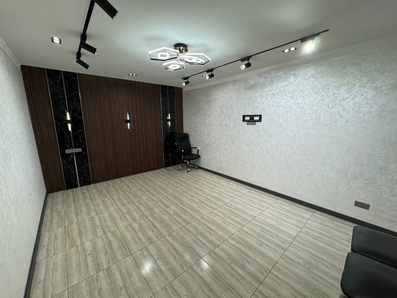 Продажа коммерческой недвижимости Кушбеги 120 м²