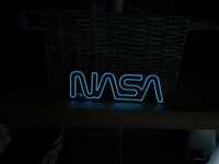 Lumina de veghe Neon NASA