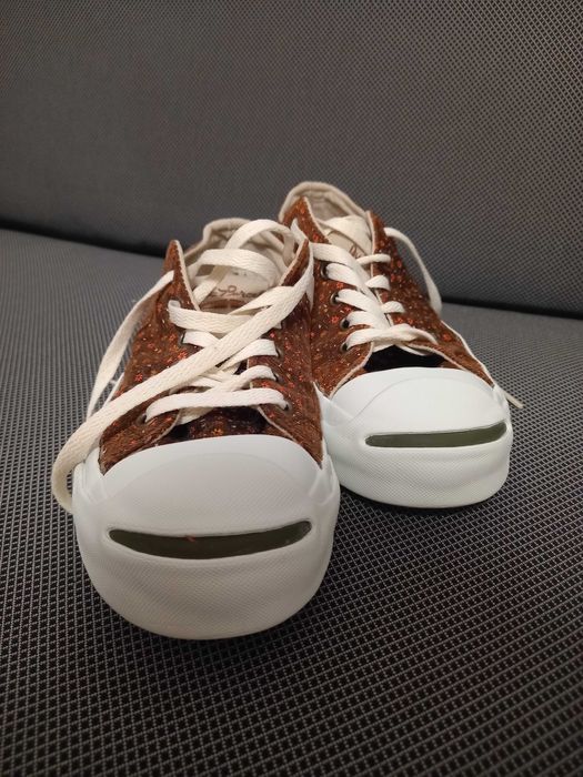 Tenesi Converse dama