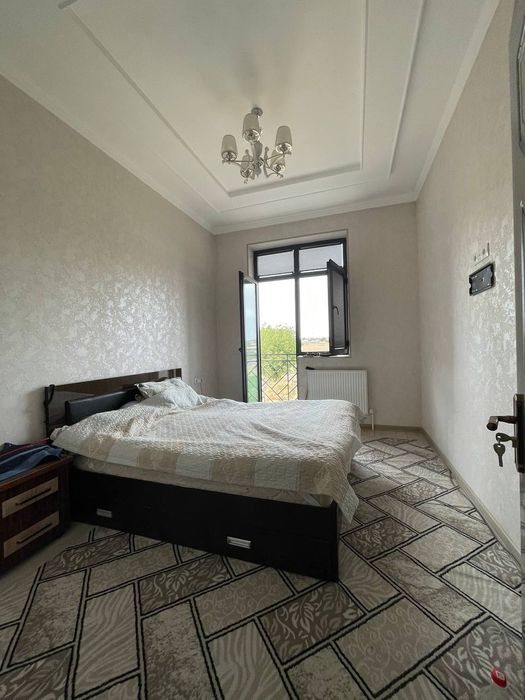 Срочно сотилади 2 хонали янги новастройка квартира. Юнусободга яқин