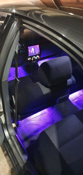 Lacetti 2012 sotiladi