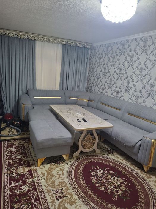 Чирчик шахар 3 м/р 2х сотилади 33.000$ Бош толов ва Паспорт бн Ипотека