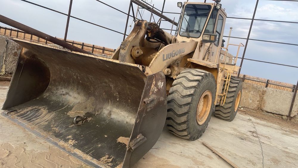 Продам погрузчик