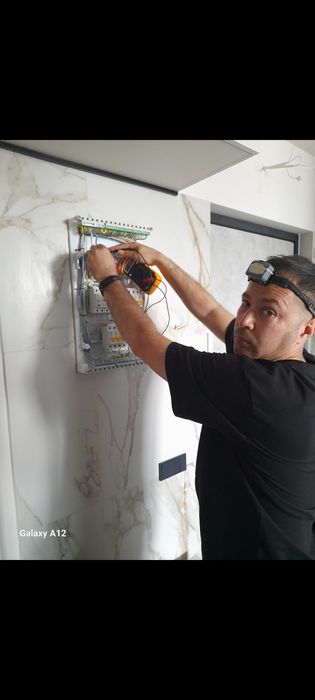 Электрик
Электрика под ключ.
Умный дом.
Электрика дизайн проект.
Хар