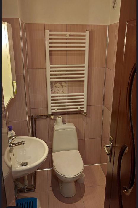 Dacia, apartament 3C D , 2 bai, subsol iz. + loc parc.+ instalatii noi