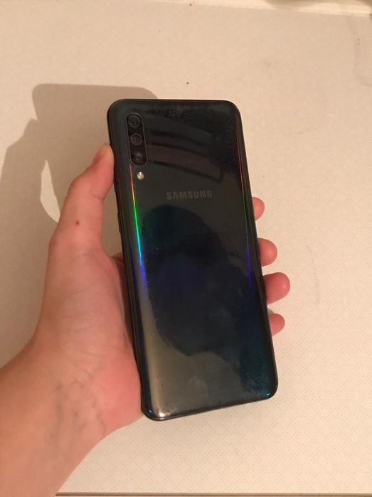 Самсунг а50/64гб