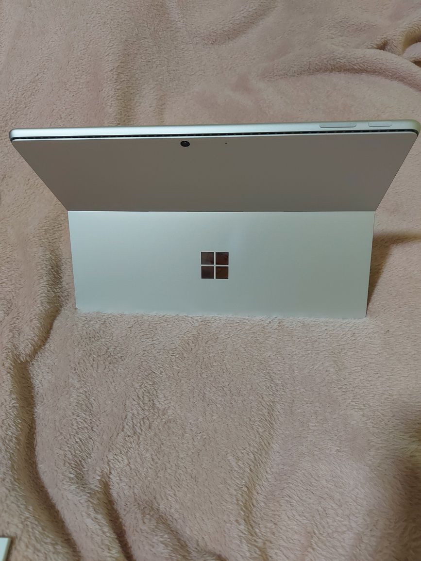 Microsoft Surface Pro 9