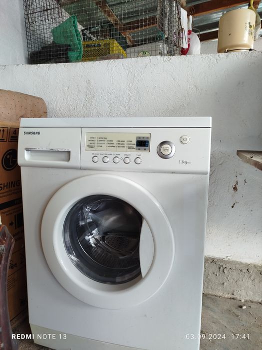 Samsung  5,2kg хорошим состояние