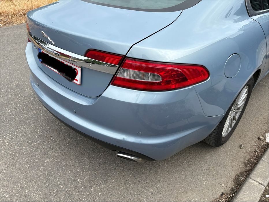 Stopuri triple Led Jaguar XF