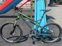 Vind MTB full suspension pe aer profesional