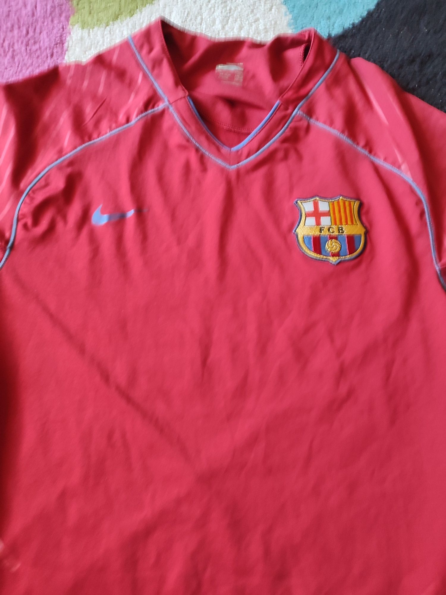Vând tricou FC Barcelona