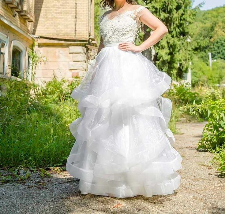 Rochie mireasa- corset si 2 fuste