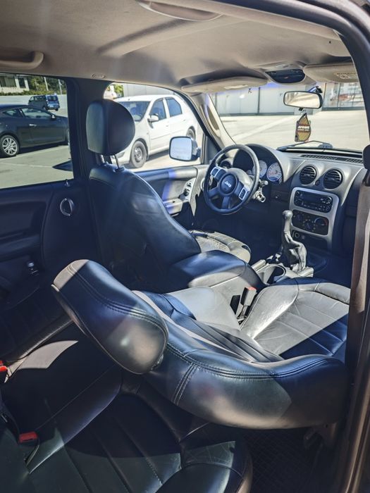 Jeep Cherokee Kj 2.5