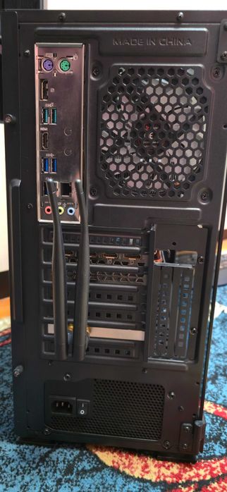 PC Gaming cu i7 8700, RTX 3060 12GB,32GB RAM DDR4