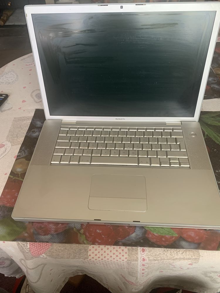 Apple MacBook Pro 15 inch