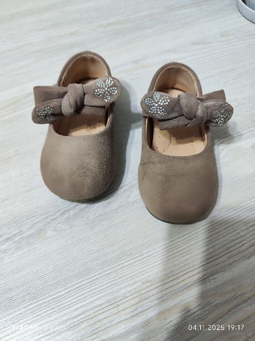 Детские  весенние туфельки
