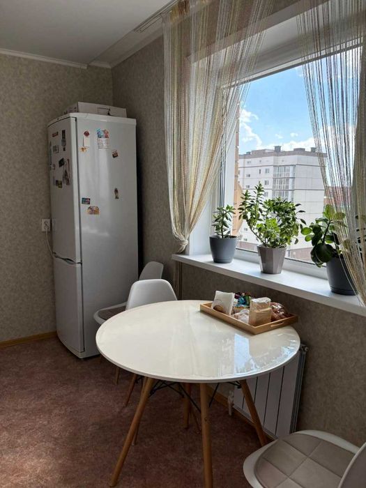 Двухкомнатная мкрн Юбилейный 65 кв.м,