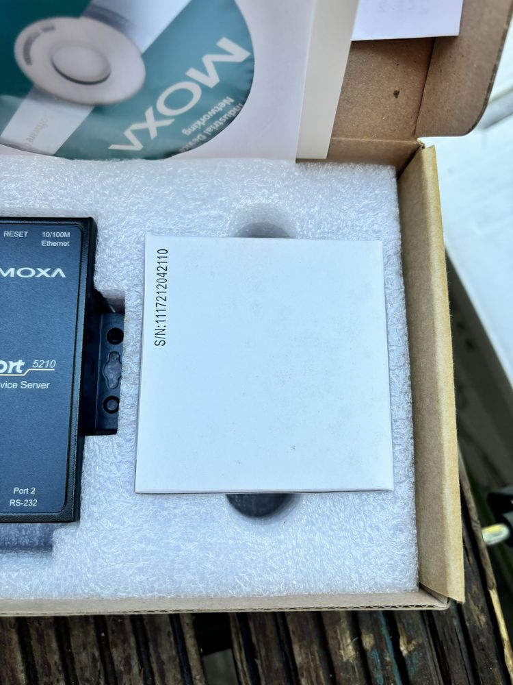 Moxa Nport 5210/EU v2.0, convertor serial ethernet 2 porturi RS 232