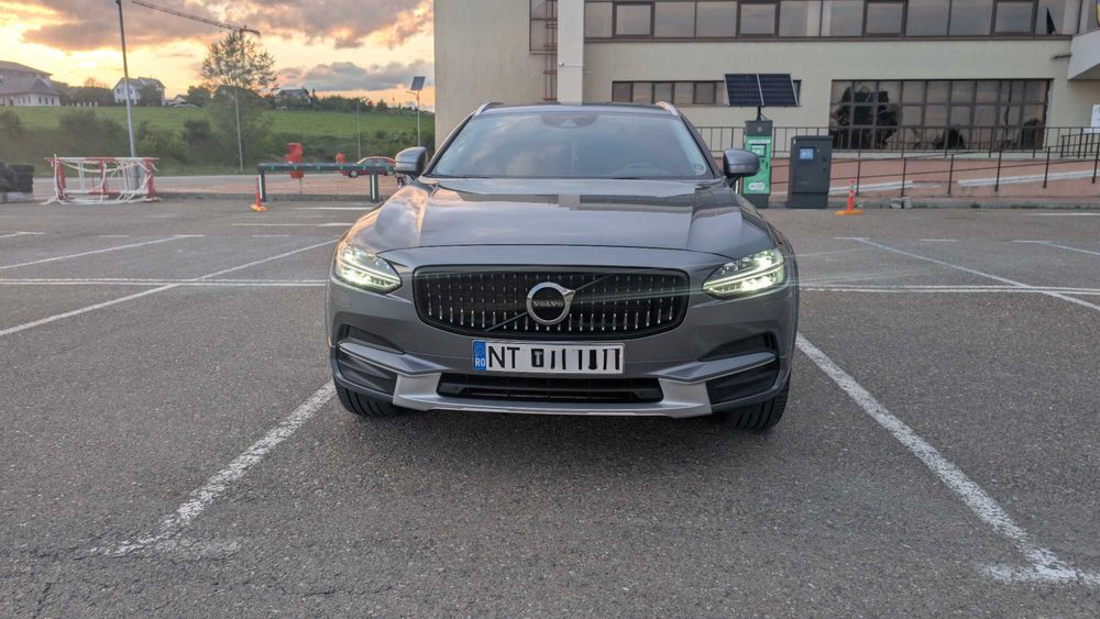 Volvo v90 cross country D4 Polestar