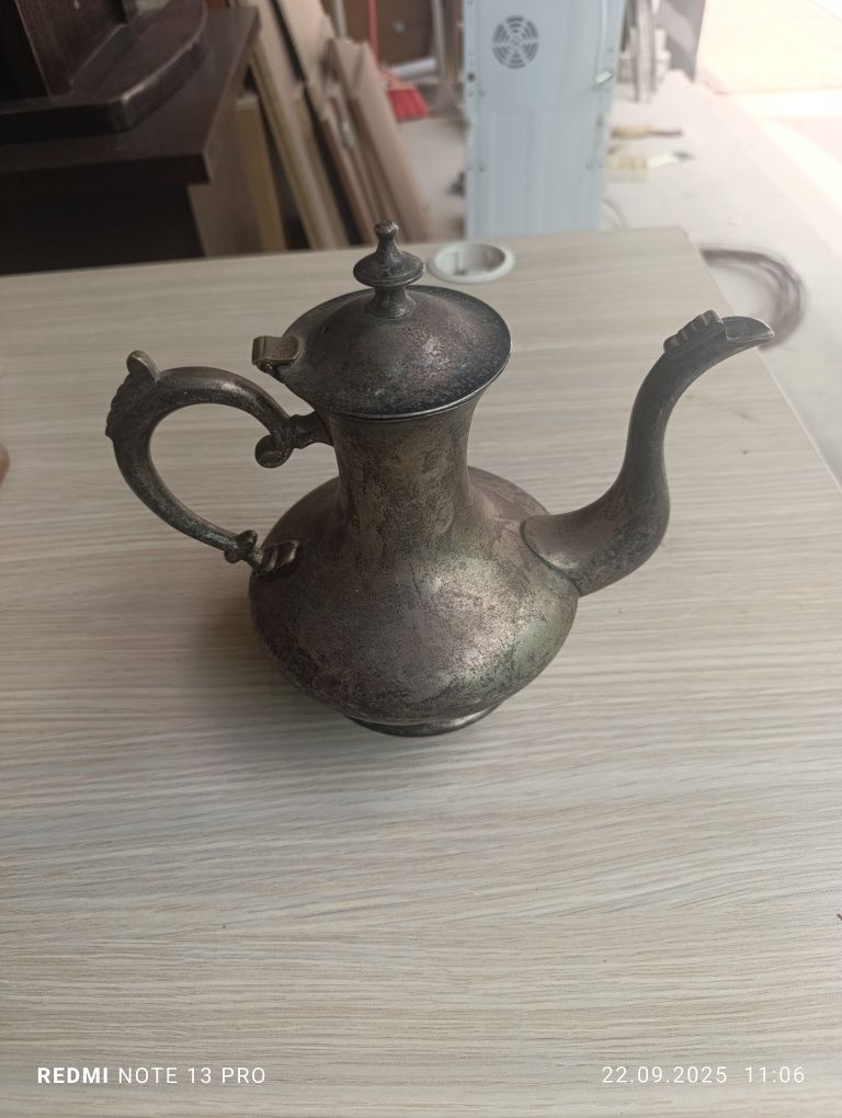 Продам старый чайник