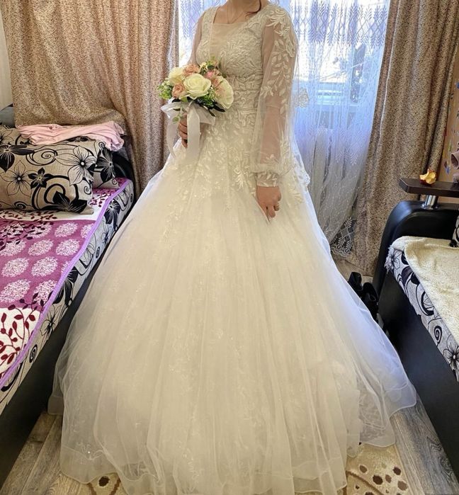 Продам свадебное платье