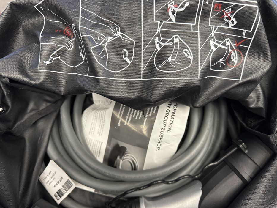 Оригинален Бмв кабел за зареждане на EV Автомобил и хибрид