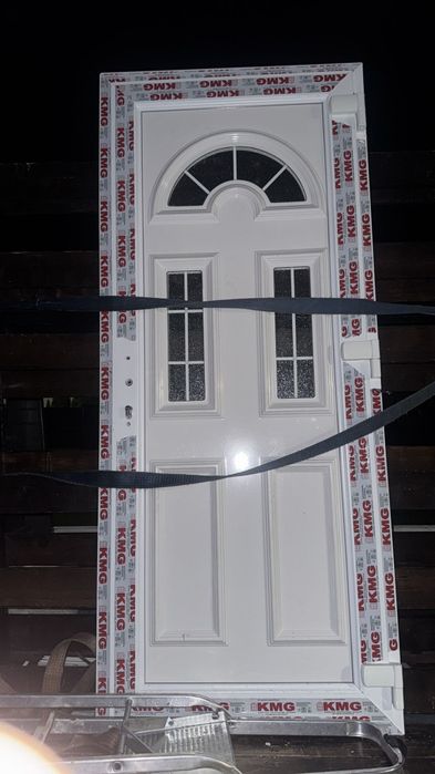 De vinzare tremopane usi si gemuri sunati pe nr pe nr