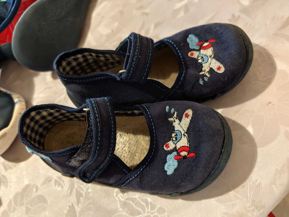 Детски пантофки различни размери