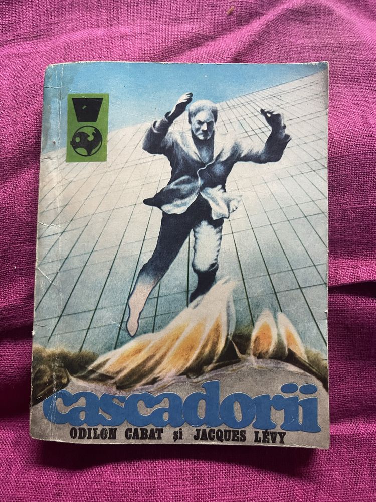 Cartea “ Cascadorii” ( 1975 )