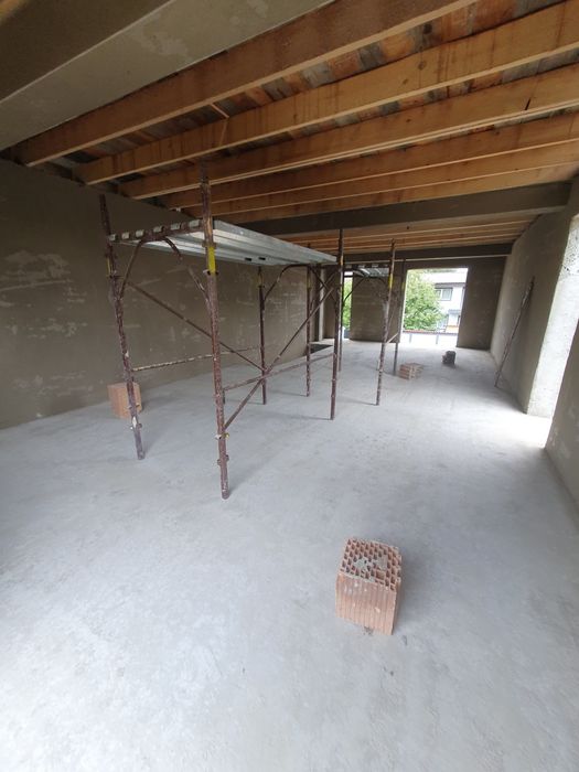 Tencuiala mecanizata