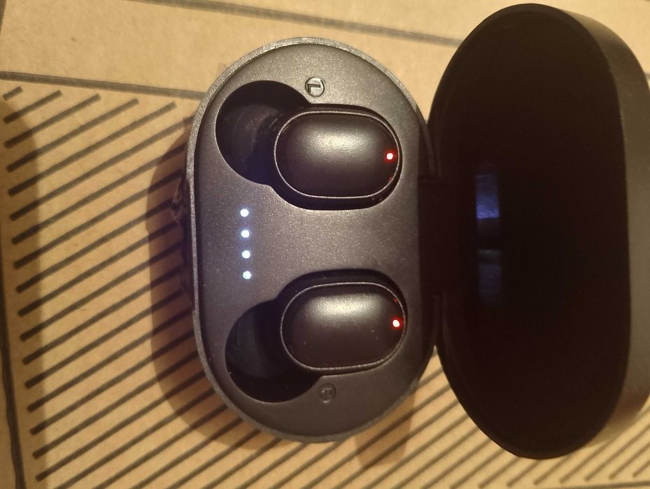 Наушники беспроводные.