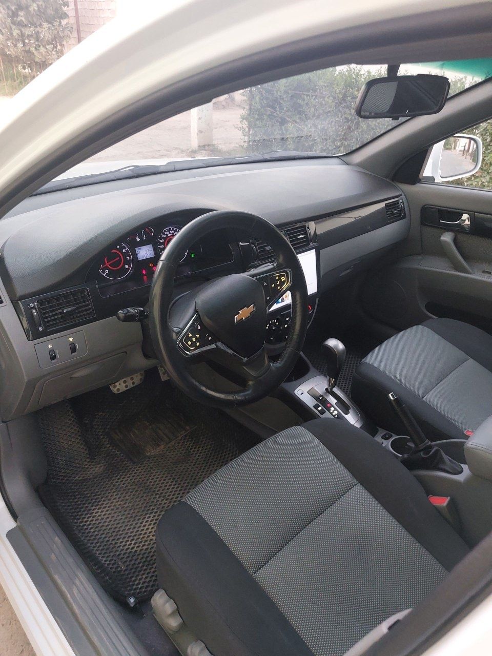 Chevrolet Jentra