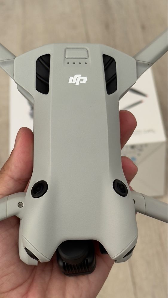 Dji Mini 4 Pro, Fly more combo, Care refresh и гаранция