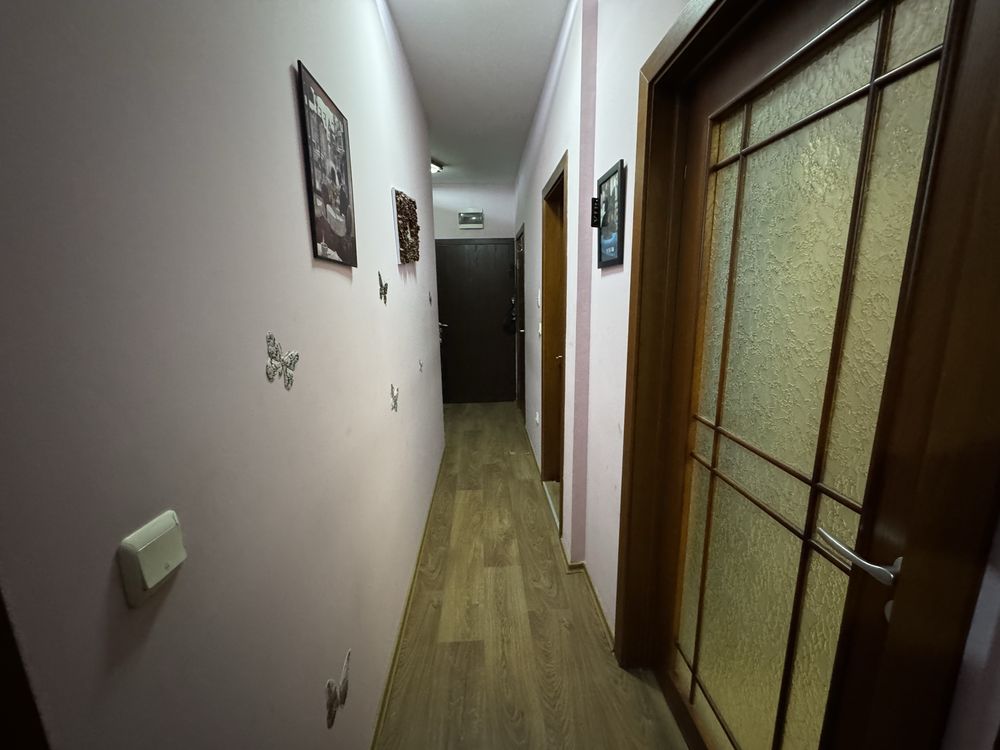 Двустаен апартамент кв. Галата