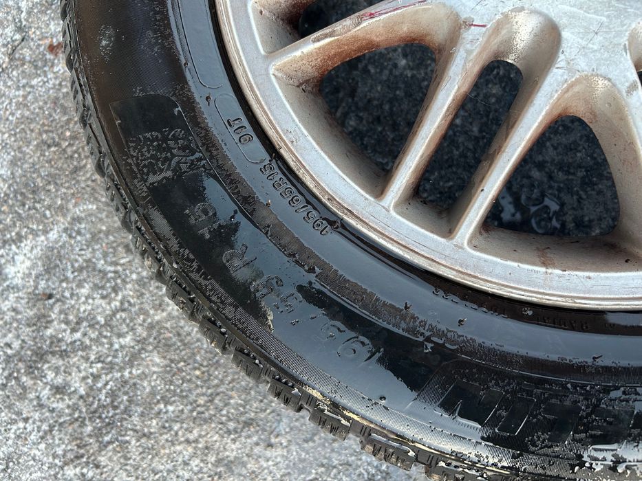 Зимни Гуми Мишелин С Оригинални Джанти за Форд