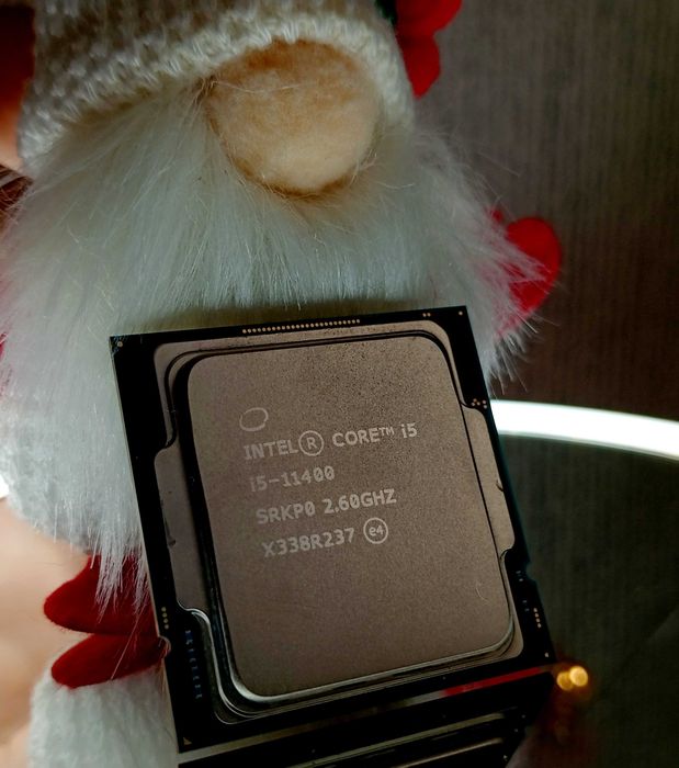 Процессор i5 11400 uhd 730 Новый!!!