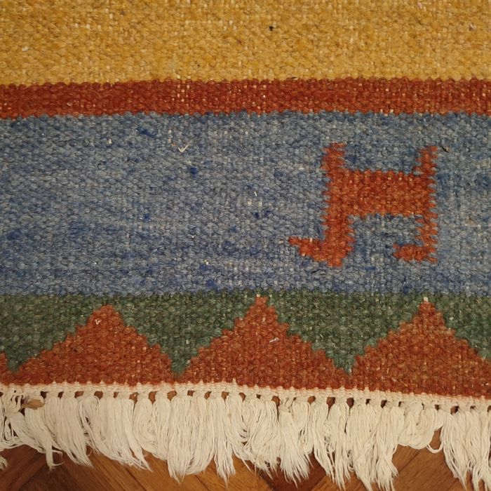 Covor cu model rustic