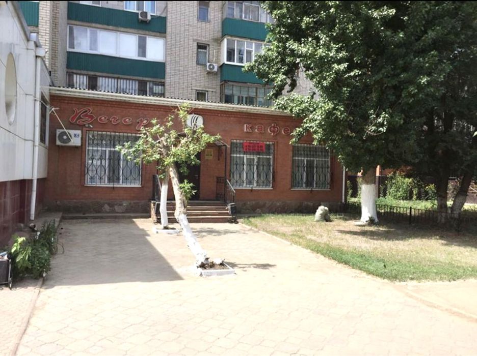 Продам кафе 174 кв м в центре
