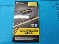 Memorie  RAM PC  16 GB DDR4 Corsair Vengeance kit nou