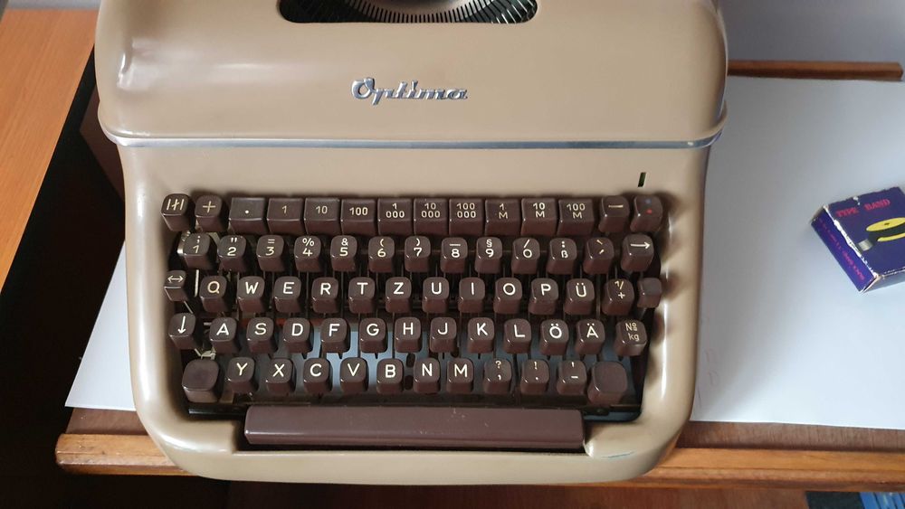 Vand masina de scris Optima