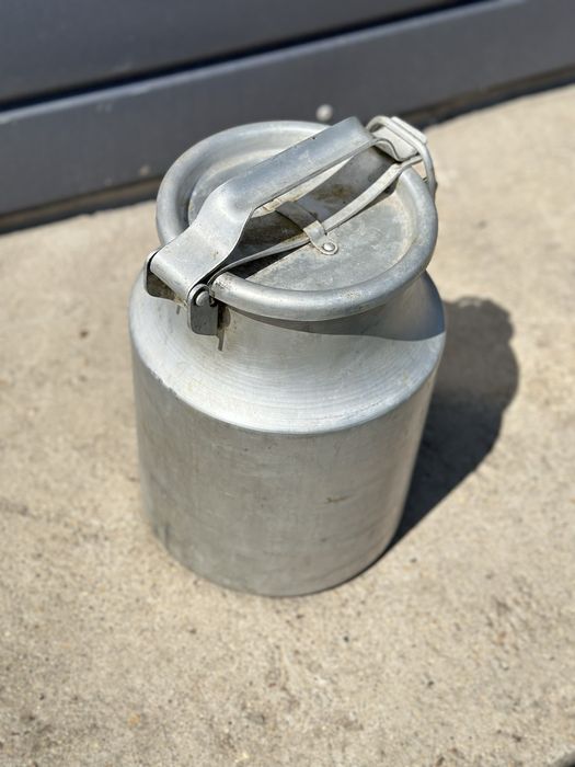 Продам флягу 10 литров