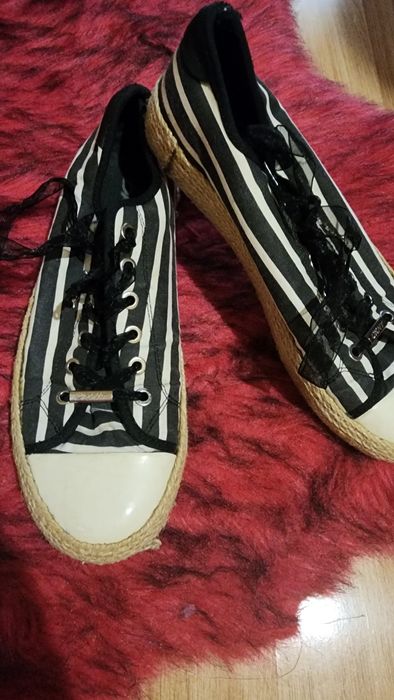 Кеды 40 рр Dkny оригинал состояние отличное